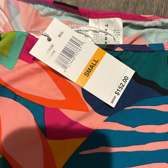 Trina Turk Rainforest Swim Tunic Size Small Brand New With Tags - Picture 6 of 9